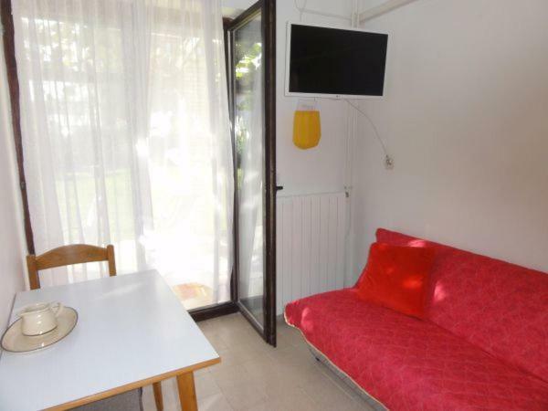 Nice And Cozy Apartment Ferry In Medulin Eksteriør bilde